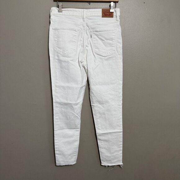 Levi’s high rise skinny ankle white with distressed bottom size 30 - Picture 2 of 7